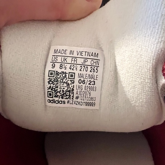 Adidas Campus 00s Men’s Adidas Sneakers - US Size 9, Brand New (Maroon/White) - Picture 7 of 8